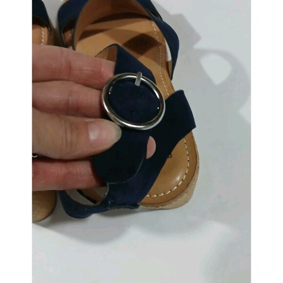 DV8 Dolce Vita Ankle Strap Wedge Heel Sandals Shoes Est Size 8.5 Blue Suede - Picture 6 of 12